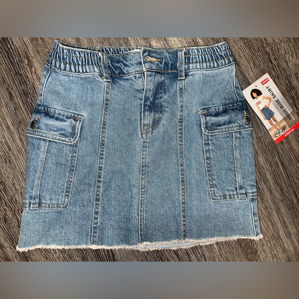 NWT Levi’s Youth Girls Denim Blue Cargo High Rise Cut Off Stretch Mini Skirt